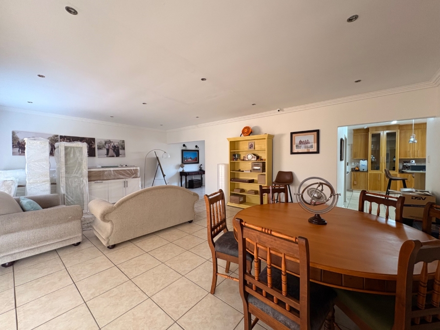 3 Bedroom Property for Sale in Wilkoppies North West